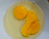 Foto langkah ke 2 dari resep Telur Dadar Makaroni.