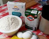 Foto del paso 1 de la receta: Pan de huevo sin azúcar en la máquina de hacer pan