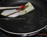 A picture of step 10 of Stuffed Flat Naan Bread (Kelane/Bolani)نان کلانه.