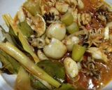 Foto langkah ke 4 dari resep Cumi Sotong Asam Pedas.