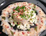 Une image de l'étape 5 de Carpacio de St Jacques, vinaigrette au corail.