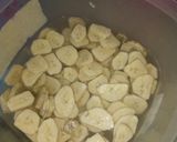 A picture of step 1 of Matoke crisps.