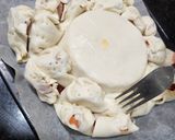 صورة لخطوة 13 من وصفة بف باستري بالنقانق وجبن البري Brie cheese بطريقة مختلفة