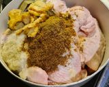 Foto langkah ke 2 dari resep Ayam Goreng Bacem, Gurih Legit, Masak SatSet.