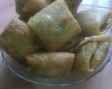 Foto langkah ke 6 dari resep Martabak Telor Mini.