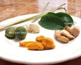 Foto langkah ke 1 dari resep Soto Ayam Bening.