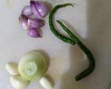 Foto langkah ke 2 dari resep Sayur Sawi Putih Kuah Bening.