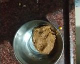 A picture of step 3 of Uggani with mirpakaya bajji.