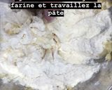 Une image de l'étape 3 de Biscuits enrobés de chocolat blanc.