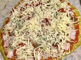Pizza con base de brócoli 🥦 y zanahoria 🥕