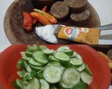 Foto langkah ke 1 dari resep Rujak Timun.
