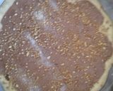 Une image de l'étape 9 de Mon gateau au yaourt avec copeaux de choco,oeufs choco et noise.