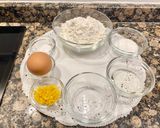 Foto del paso 1 de la receta: Hojuelas fritas con crema pastelera