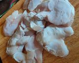 Foto del paso 4 de la receta: Caldereta de Merluza, con cocochas de Bacalao y Gambones
