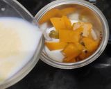 A picture of step 3 of Pumpkin soup.
