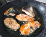 Foto del paso 1 de la receta: Cuscús de salmón y verduras