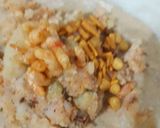 A picture of step 3 of Bhel Namkeen Aalu Parantha.
