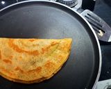 A picture of step 8 of Stuffed Paneer Besan Chilla.
