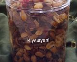 Foto langkah ke 9 dari resep Sambal Keringan Kulit Singkong-Teri-Kacang Renyah dan Yummy.