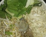 Foto langkah ke 1 dari resep Kwetiau goreng praktis.