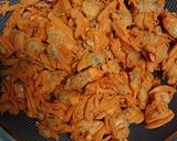 Foto langkah ke 1 dari resep Tumis kepah Asin pedas.