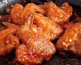 Foto langkah ke 8 dari resep Hot Spicy Chicken Wings.