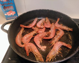 Foto del paso 3 de la receta: Pollo con gambas