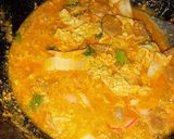 Foto langkah ke 4 dari resep Seblak Kerupuk Khas Sunda.