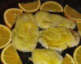 Foto del paso 3 de la receta: Pechugas a la naranja con crema de nueces y almendras