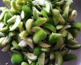 काटवलची भाजी (katvalchi bhaji recipe in marathi) रेसिपी स्टेप 1 फोटो 