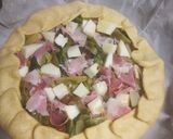 Foto del passaggio 3 della ricetta Quiche svuota frigo 🥬✔️