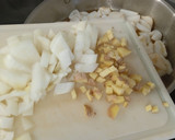 Foto del paso 4 de la receta: Arroz de sepia y acelga exótico