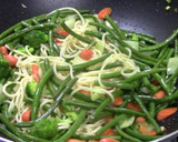 Foto del paso 8 de la receta: Fideos chinos con verduras