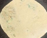 A picture of step 4 of Aloo Paratha.