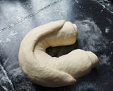 Foto del paso 6 de la receta: Factura rellena de dulce de leche 🫨