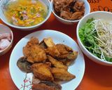 Hình bước làm 4 của món Cơm nhà nhiều món hấp dẫn