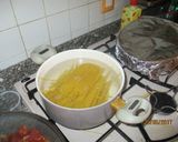 Foto del passaggio 3 della ricetta Spaghetti misto mare