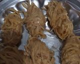 A picture of step 4 of Lacha Chicken Pakora.