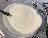 Une image de l'étape 2 de Sauce au yaourt, menthe, citron et ail.