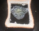 A picture of step 4 of Cheesy Egg Toast.