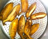 Foto langkah ke 1 dari resep Es Pisang Ijo Pelangi.