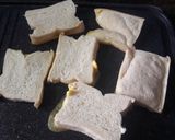 Foto langkah ke 2 dari resep Roti Bakar.