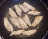 Foto del paso 2 de la receta: Arroz con salmonetes y alcachofas