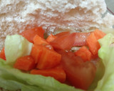 Foto del paso 1 de la receta: Pita rellena de salmón con ensalada y mozzarella