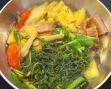 Hình bước làm 3 của món Canh Chua Chả Cá Hố, Rau Sam, Bông Giờ