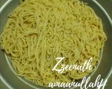 A picture of step 1 of Red Sauce Spaghetti with Prawns.