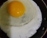 Foto langkah ke 1 dari resep Roti Lapis Telur.
