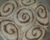 A picture of step 5 of Cinnamon rolls.