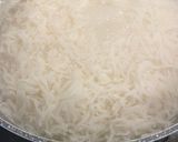 A picture of step 2 of Hari Chutney Biryani.