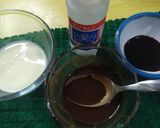 Foto langkah ke 4 dari resep Hurricane Red Velvet Swiss Roll Cake.
